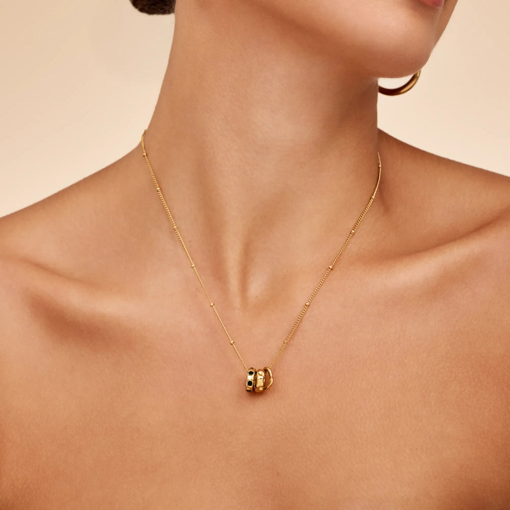 Amara Trio Pendant Necklace