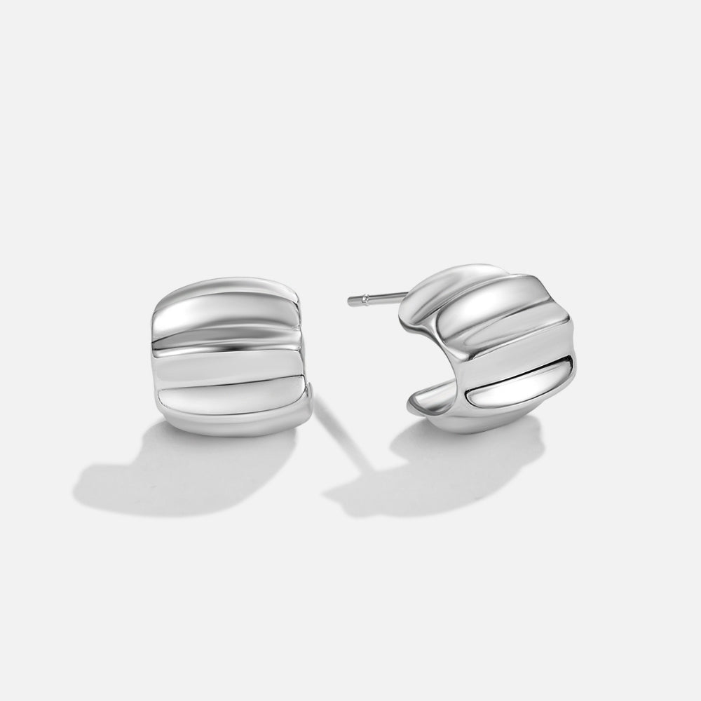 Elsa Mini Wave Silver Hoop Earrings